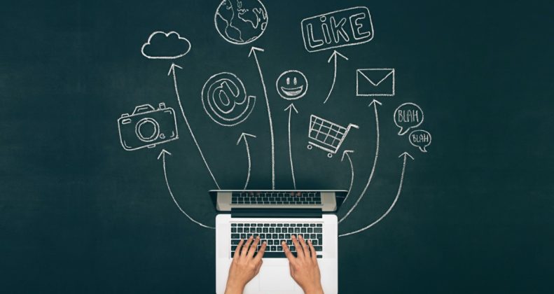 инфографика работа на ноутбуке